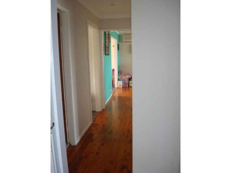 72 Kookaburra Parade, Woodberry NSW 2322