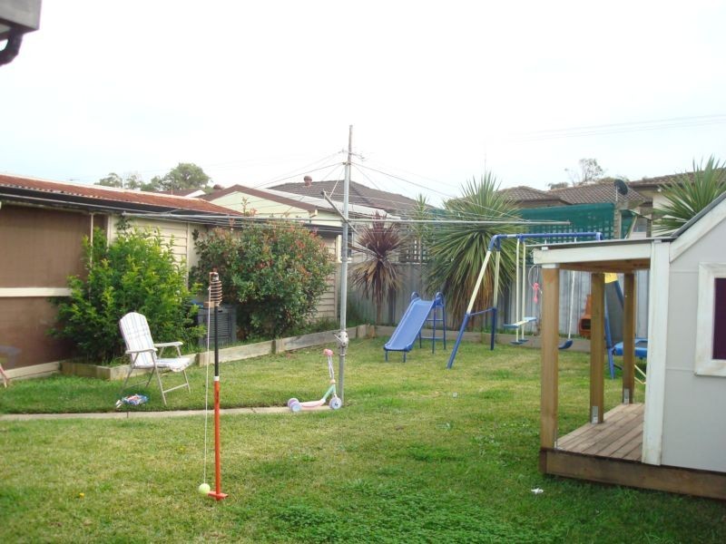 72 Kookaburra Parade, Woodberry NSW 2322