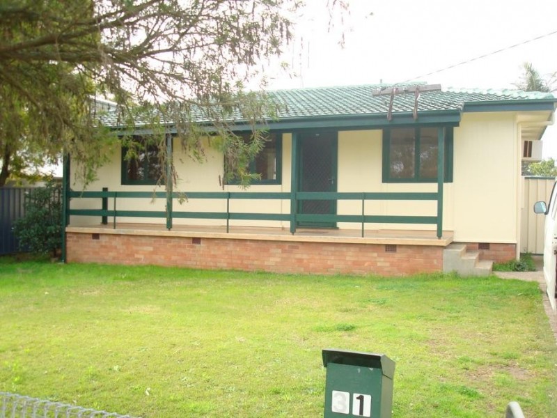31 Duckenfield Avenue, Woodberry NSW 2322