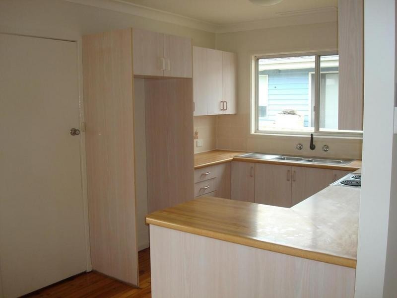 43 Weingartner Avenue, Tarro NSW 2322