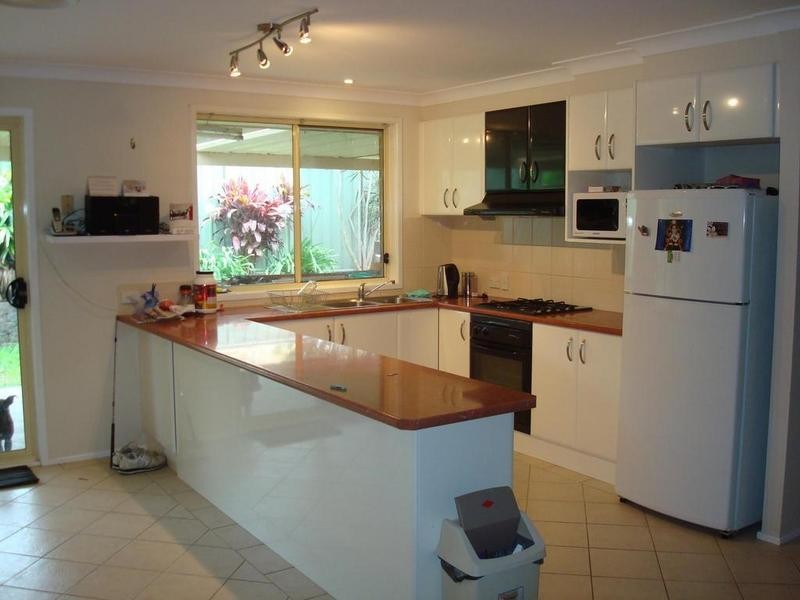 4 Maybush Avenue, Thornton NSW 2322