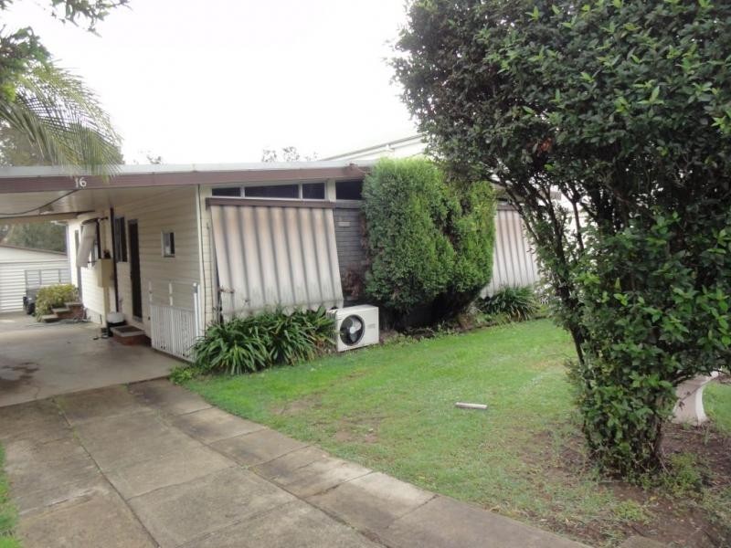 16 Yarrum Avenue, Beresfield NSW 2322
