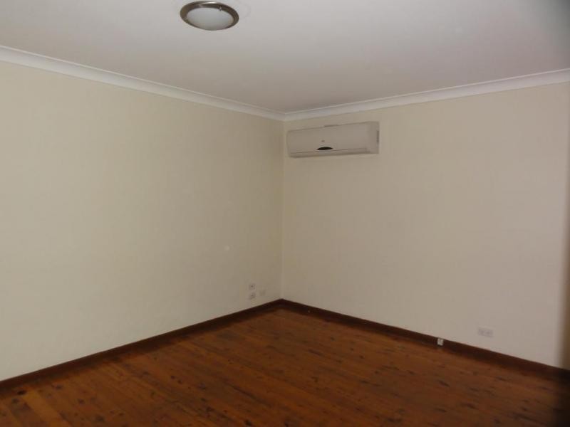 49 Redbill Drive, Woodberry NSW 2322
