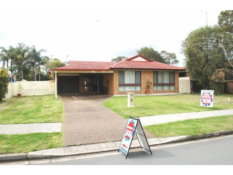 3 Taylor Avenue, Thornton NSW 2322