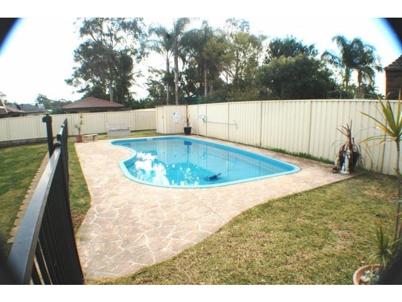 3 Taylor Avenue, Thornton NSW 2322