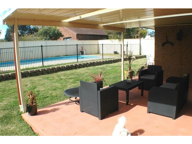 3 Taylor Avenue, Thornton NSW 2322