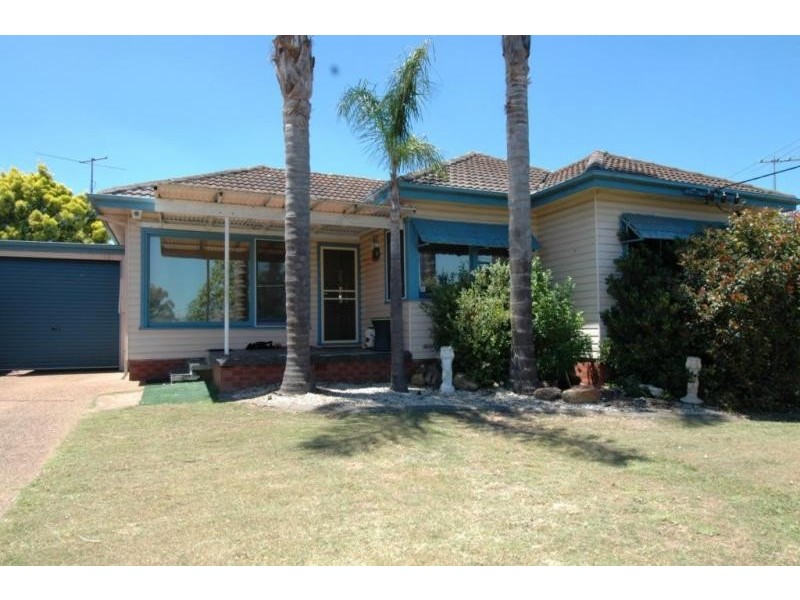 43 Yarrum Avenue, Beresfield NSW 2322