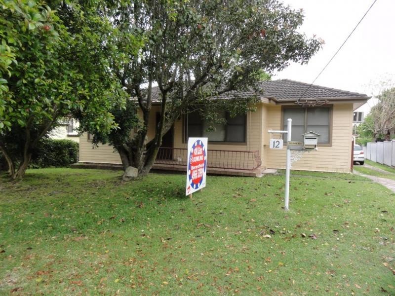 12 Pasadena Crescent, Beresfield NSW 2322