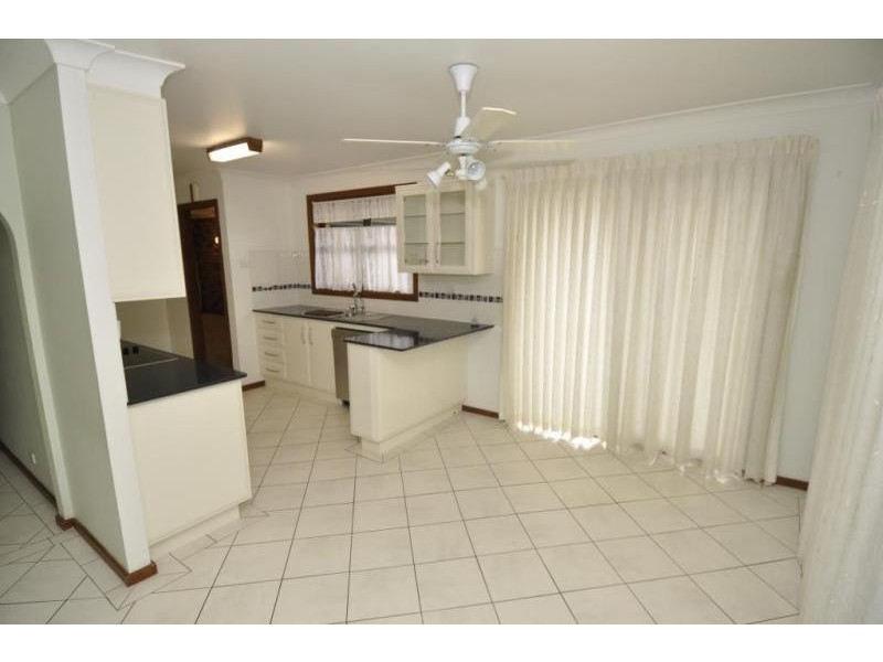 17 Irving Street, Beresfield NSW 2322