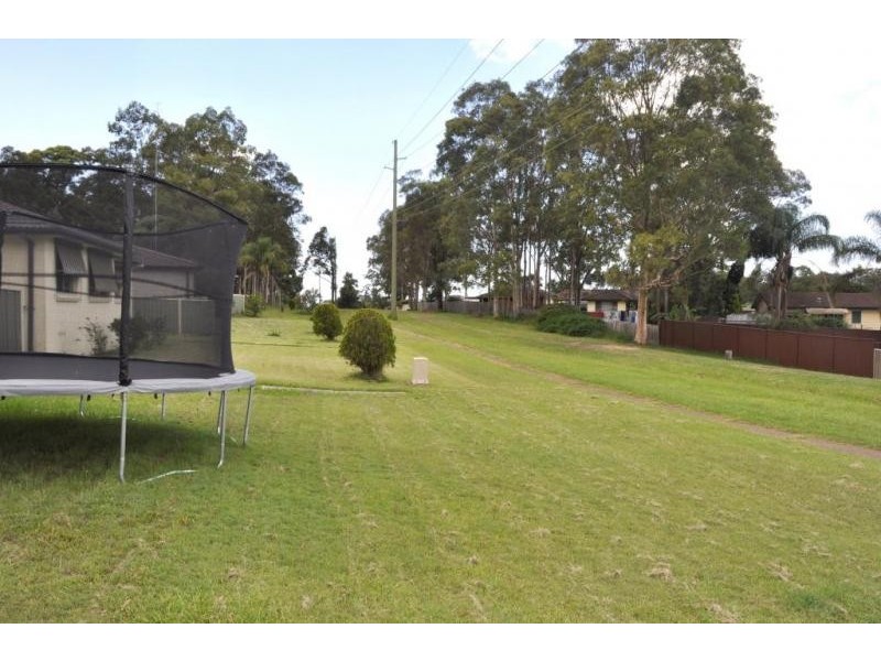 13 Woolley Close, Thornton NSW 2322