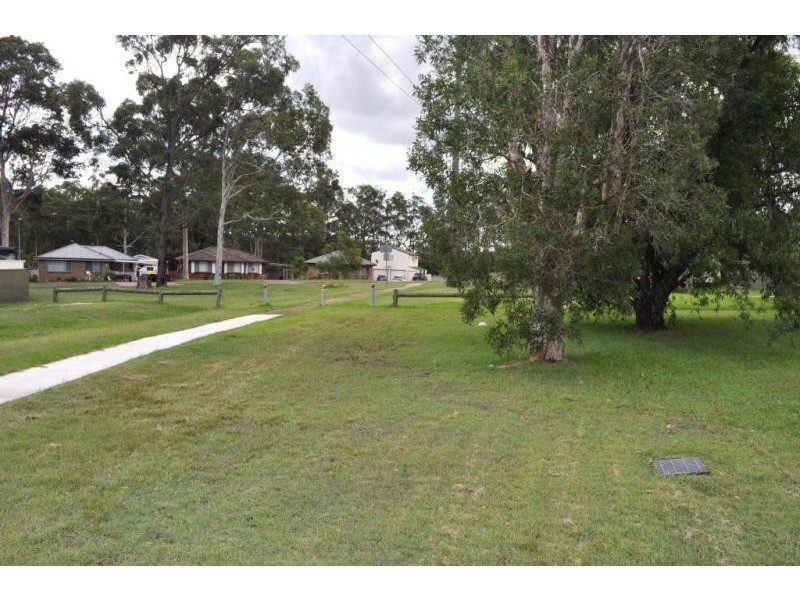 13 Woolley Close, Thornton NSW 2322
