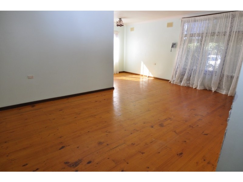 18 Bristol Street, Woodberry NSW 2322