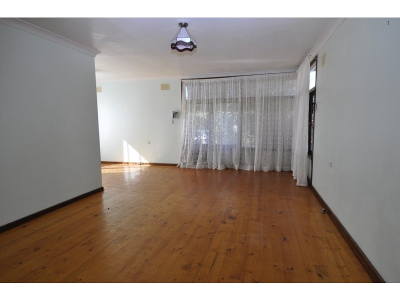 18 Bristol Street, Woodberry NSW 2322