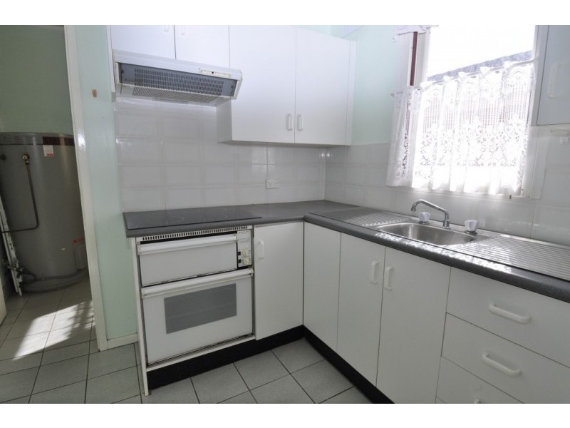 18 Bristol Street, Woodberry NSW 2322