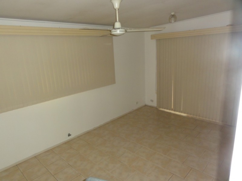 7 Thirlmere Parade, Tarro NSW 2322