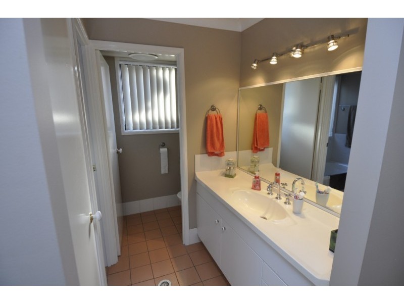 27 Parl Street, East Maitland NSW 2323