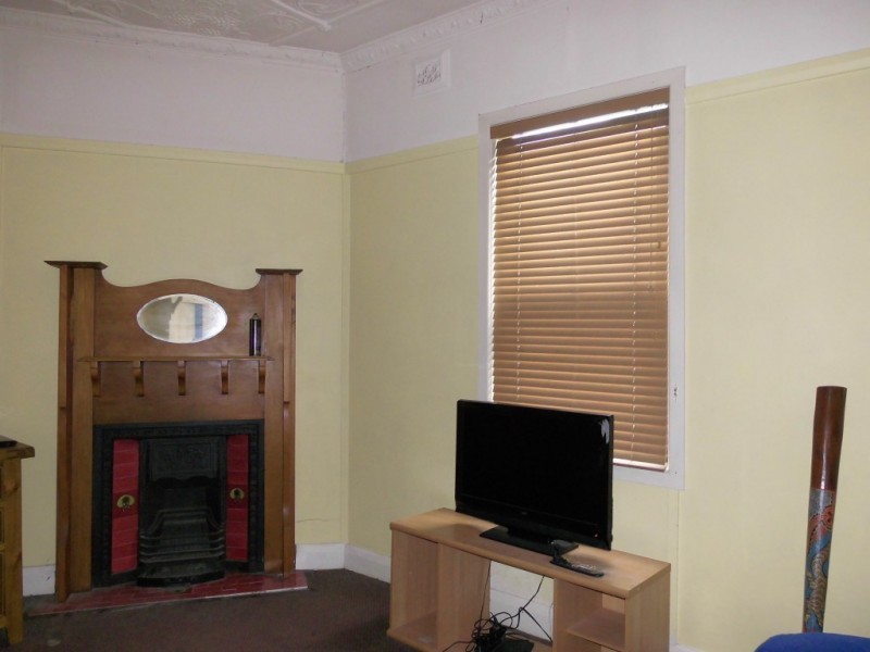 14 Waratah Street, Mayfield NSW 2304