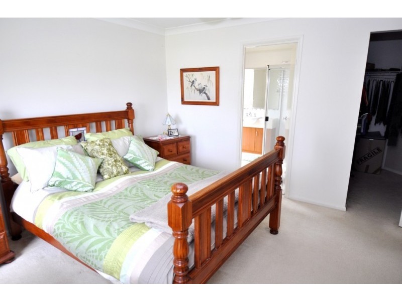 6 Macadamia Place, Thornton NSW 2322