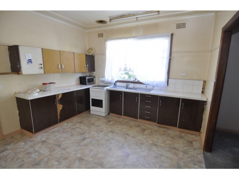 24 Wilsons Road, Mount Hutton NSW 2290