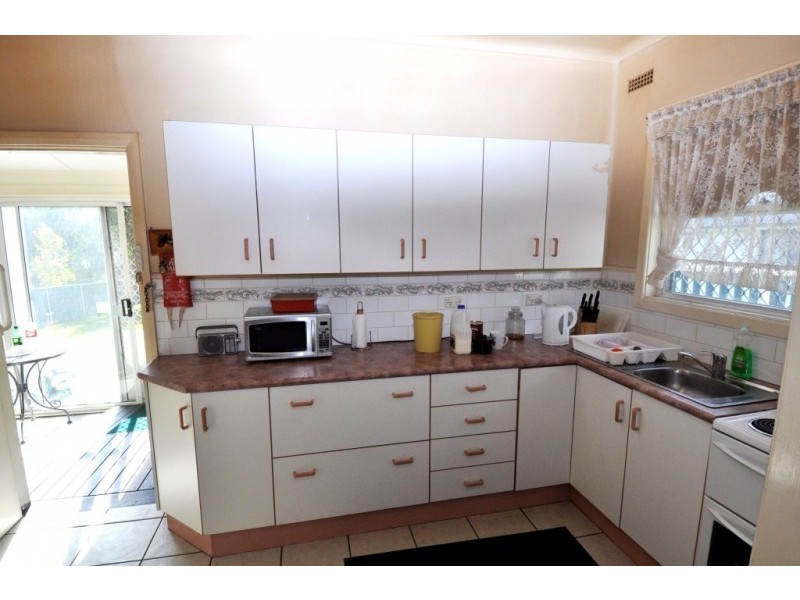 219 Anderson Drive, Beresfield NSW 2322