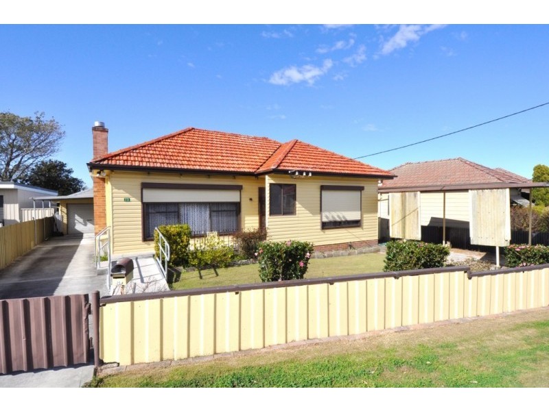 23 Eastern Avenue, Tarro NSW 2322