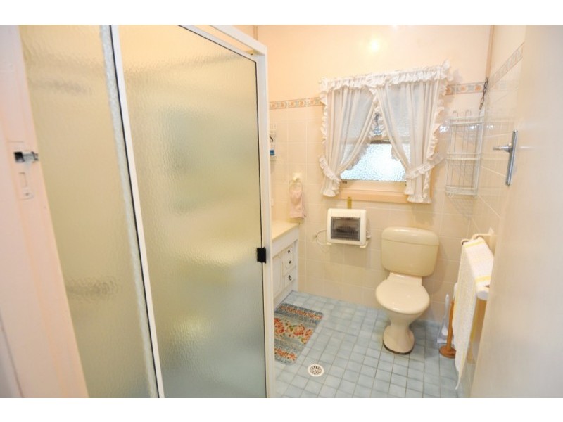 23 Eastern Avenue, Tarro NSW 2322