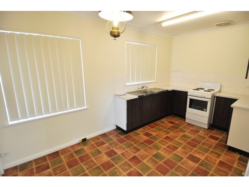 66 Curlew Crescent, Woodberry NSW 2322