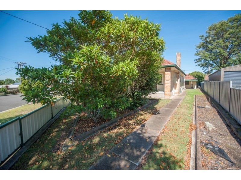 22 Eastern Avenue, Tarro NSW 2322