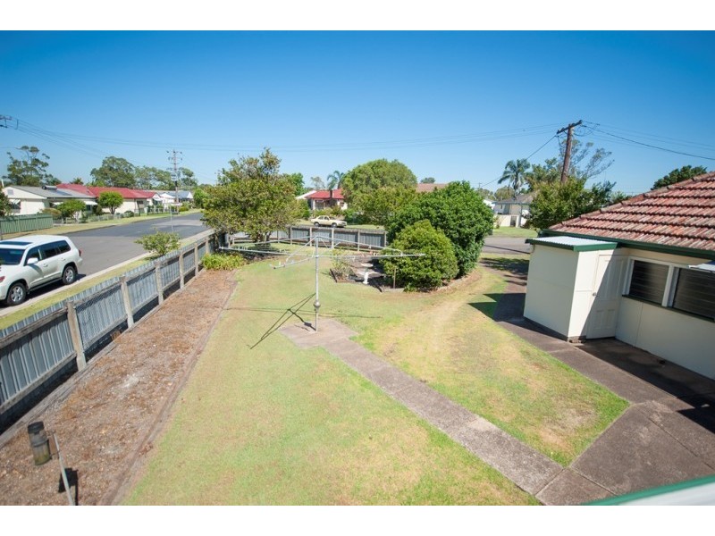 22 Eastern Avenue, Tarro NSW 2322