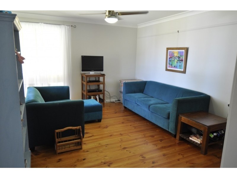 11 Gostwych Avenue, Woodberry NSW 2322