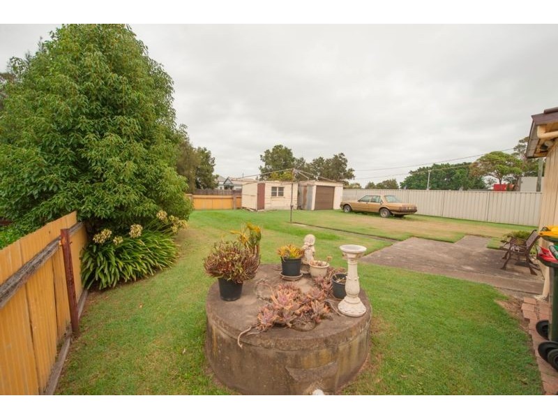 19 Maitland Road, Hexham NSW 2322