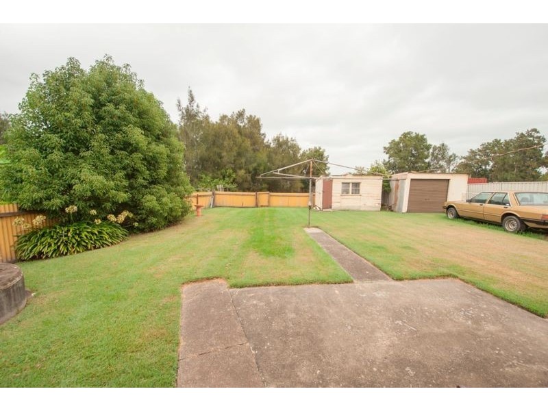 19 Maitland Road, Hexham NSW 2322