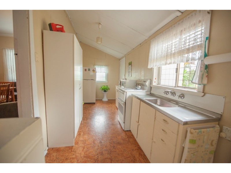19 Maitland Road, Hexham NSW 2322