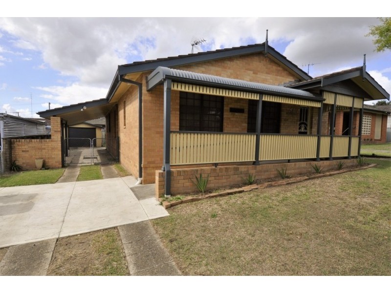 13 Gostwych Avenue, Woodberry NSW 2322