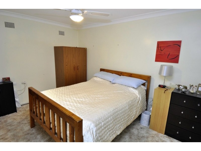 13 Gostwych Avenue, Woodberry NSW 2322