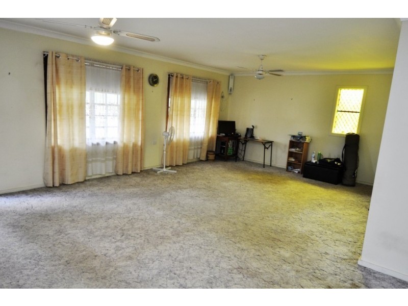 13 Gostwych Avenue, Woodberry NSW 2322