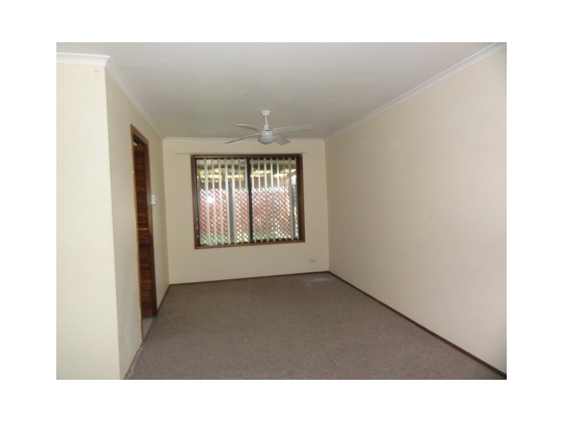 1 Michael Hill Avenue, Woodberry NSW 2322