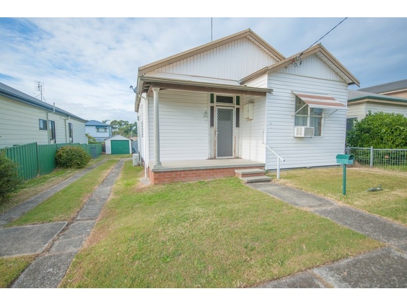 11 Narara Road, Adamstown NSW 2289