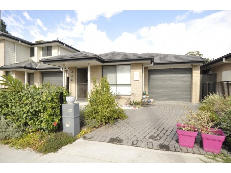 8 Beresford Avenue, Beresfield NSW 2322