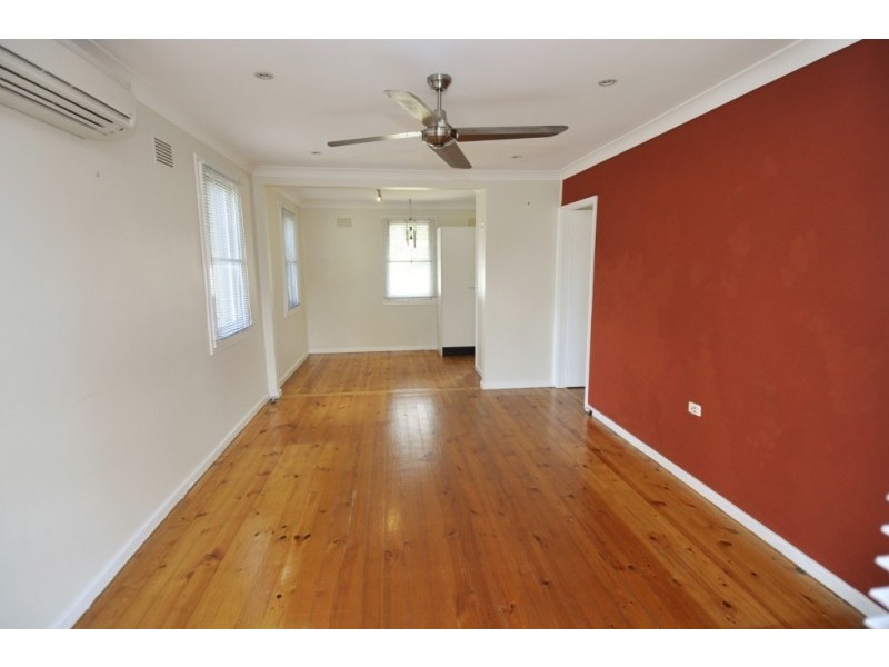 10 Greenway Avenue, Woodberry NSW 2322