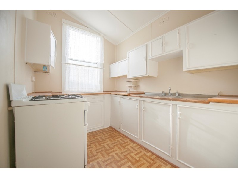 11 Narara Road, Adamstown NSW 2289