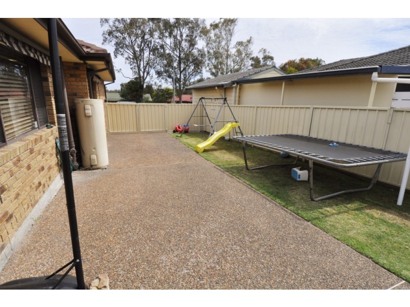5 Taylor Avenue, Thornton NSW 2322