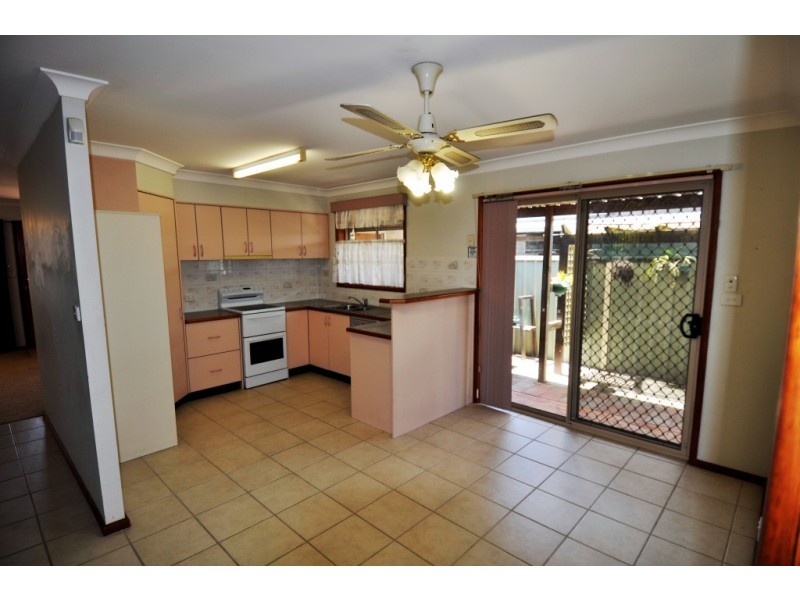 11 Railway Parade, Beresfield NSW 2322