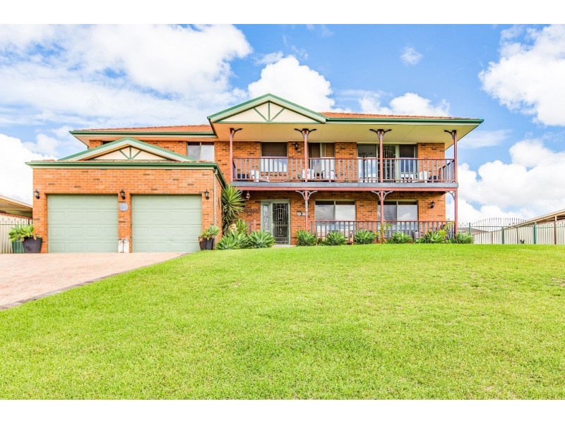 172 Somerset Drive, Thornton NSW 2322
