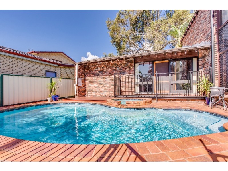 48 Chelmsford Drive, Metford NSW 2323