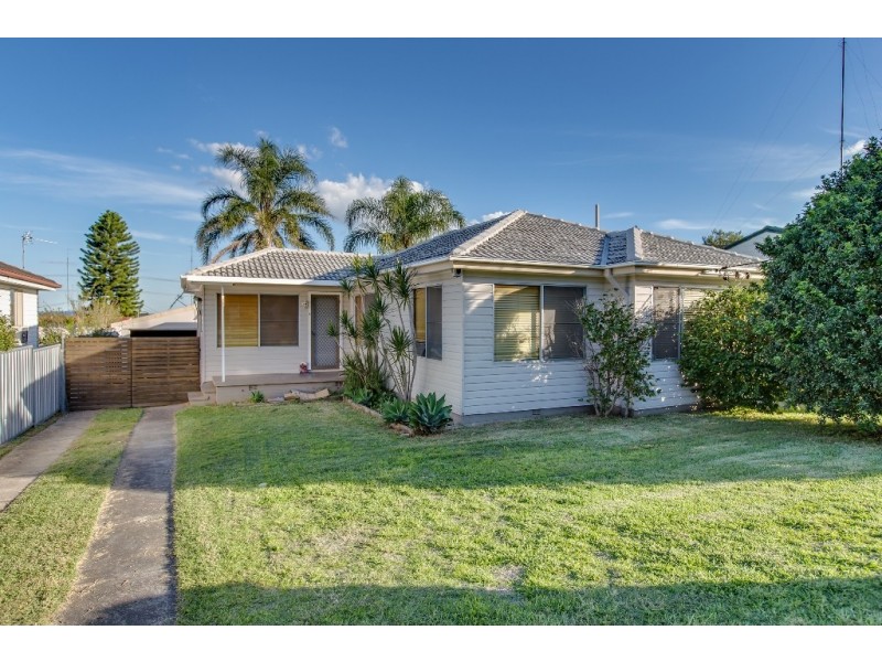 15 Ibis Parade, Woodberry NSW 2322