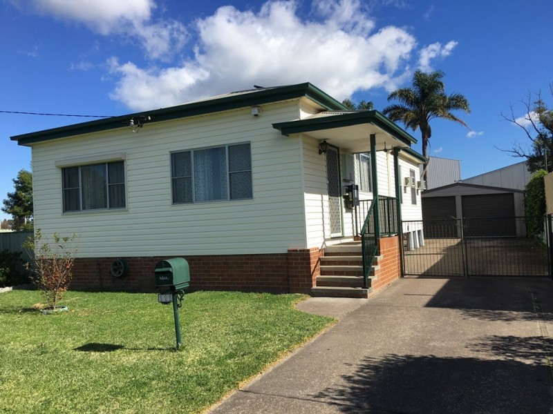 111 Old Maitland Road, Hexham NSW 2322