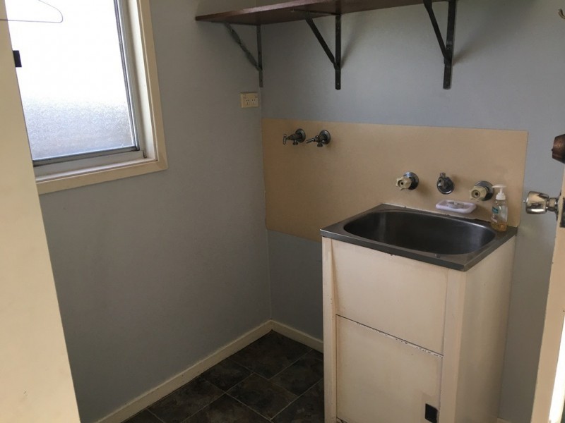 111 Old Maitland Road, Hexham NSW 2322