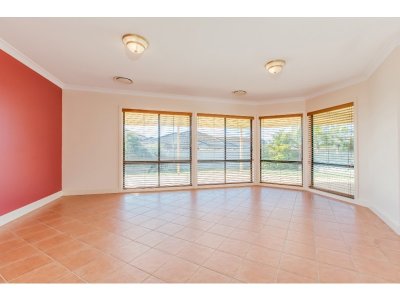 257 Somerset Drive, Thornton NSW 2322