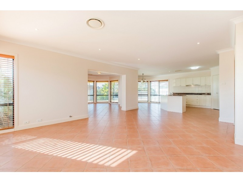 257 Somerset Drive, Thornton NSW 2322